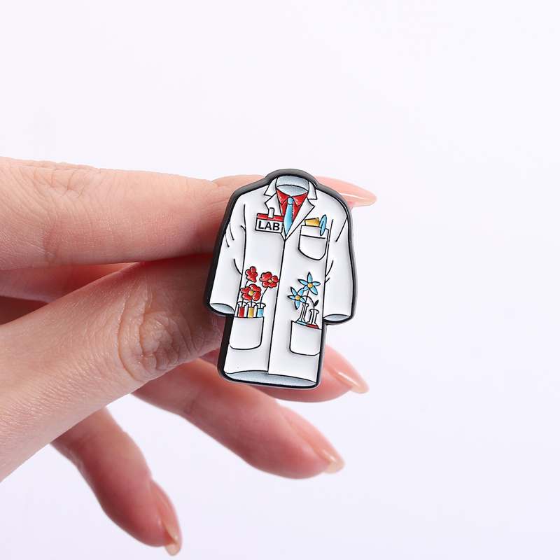 Floral Doctor Nurse Coat Ename - Medical Lab Scientist recension och pris